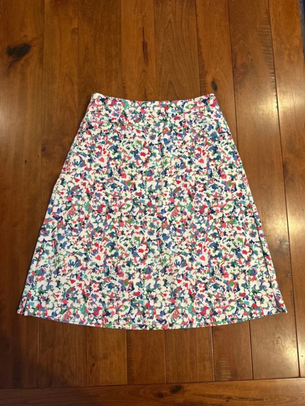 Viodia Women’s 25" Knee Length Skorts